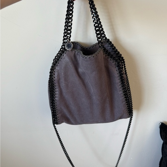 Stella McCartney Black Chain Shoulder Bag - Picture 2 of 4